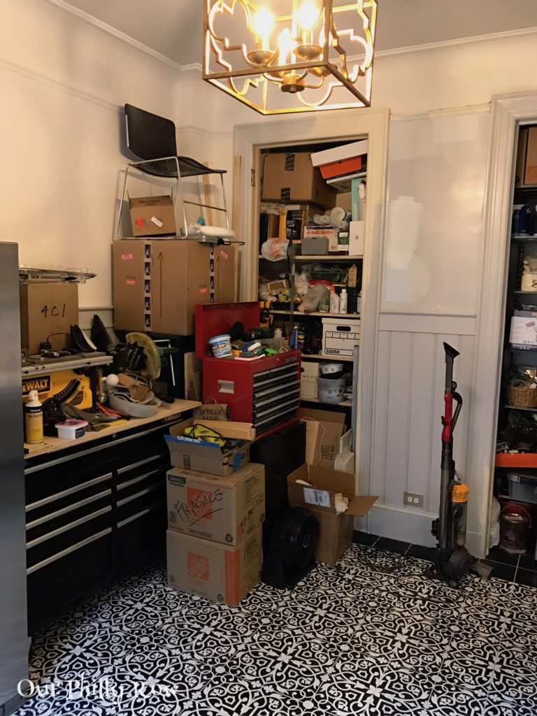 Sexy Workbench Project - HalfClassicSix Apartment