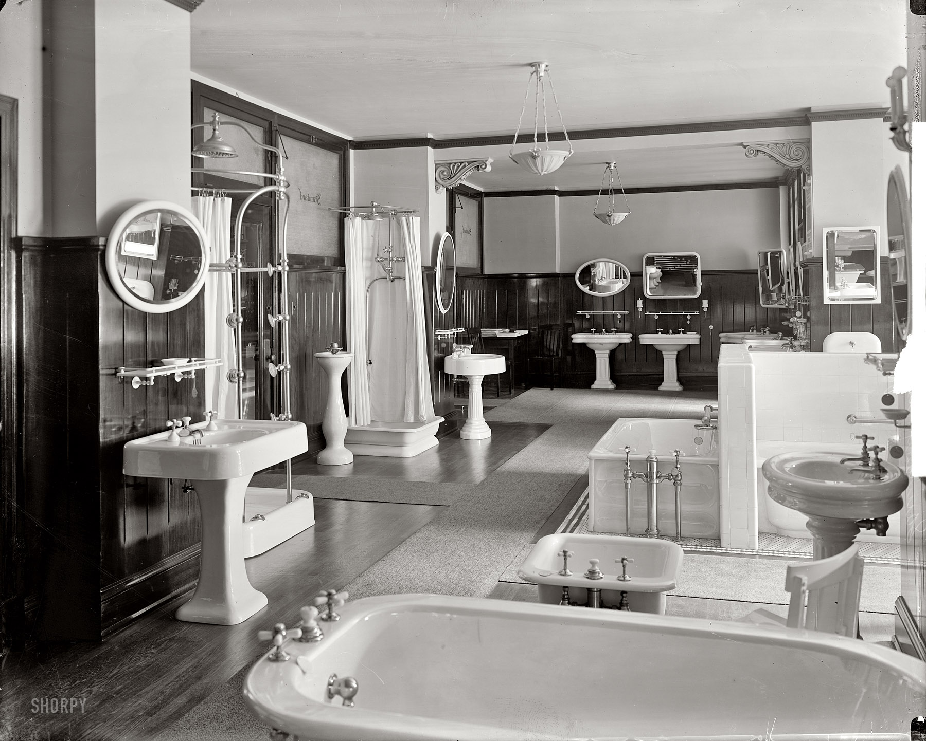 Standard Sanitary Manufacturing Co. Showroom 1920